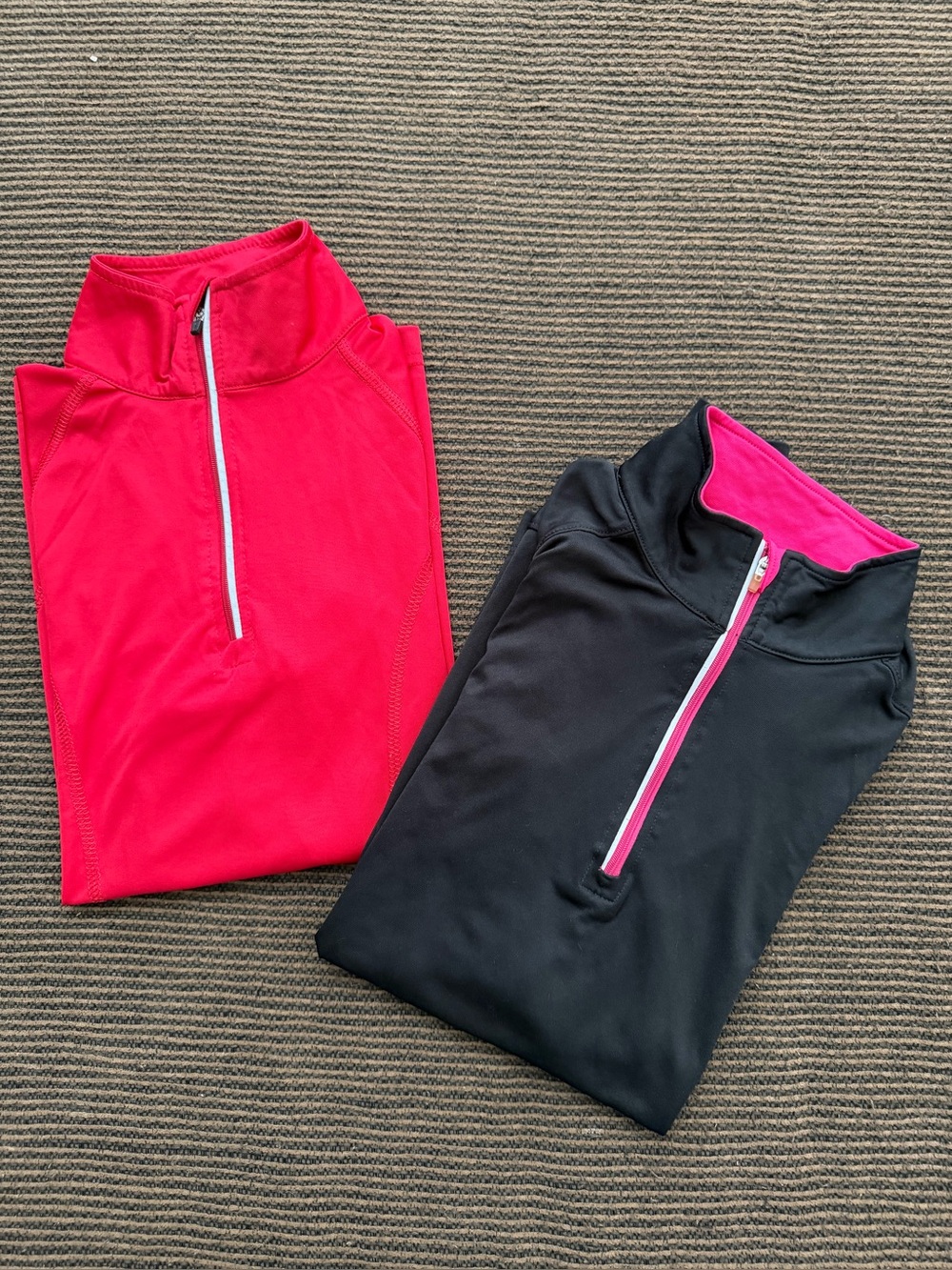 Bundle of 2 Danskin Now SemiFitted Polyester Quarter Zip Top in Black&Red Size S